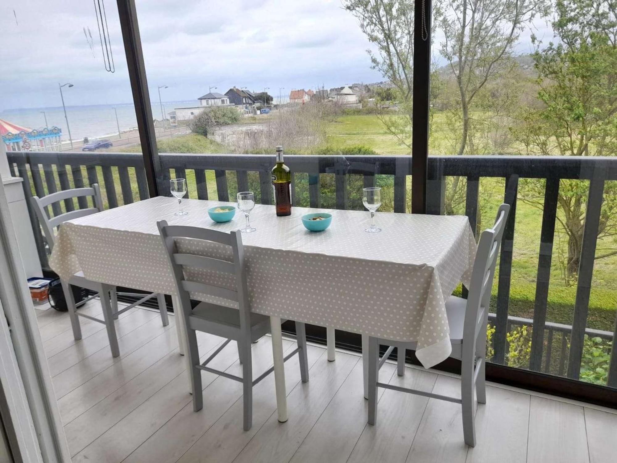 Appartement Refait A Neuf Avec Loggia Et Parking, A 2 Pas De La Plage Et Des Commerces - Fr-1-712-7 Villers-sur-Mer Zewnętrze zdjęcie